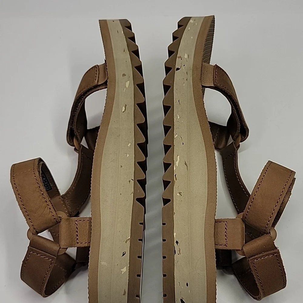 TEVA NWT UNIVERSAL CERES SANDALS SIZE 7 HONEY BROWN WOMENS - Picture 8 of 15